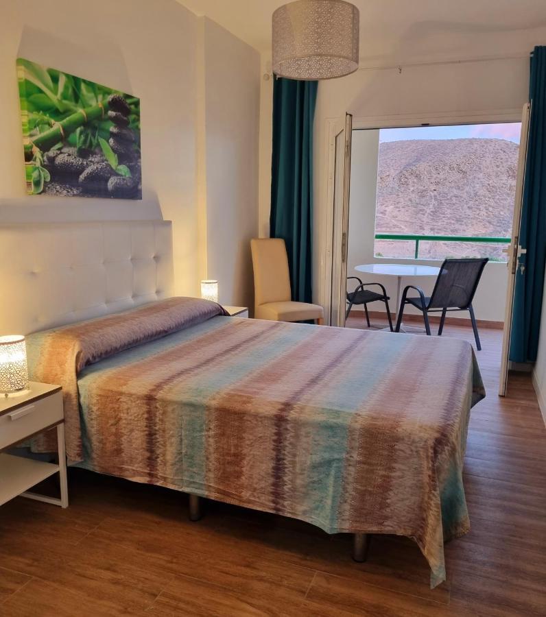 Oasis Apartment Los Cristianos  Bagian luar foto